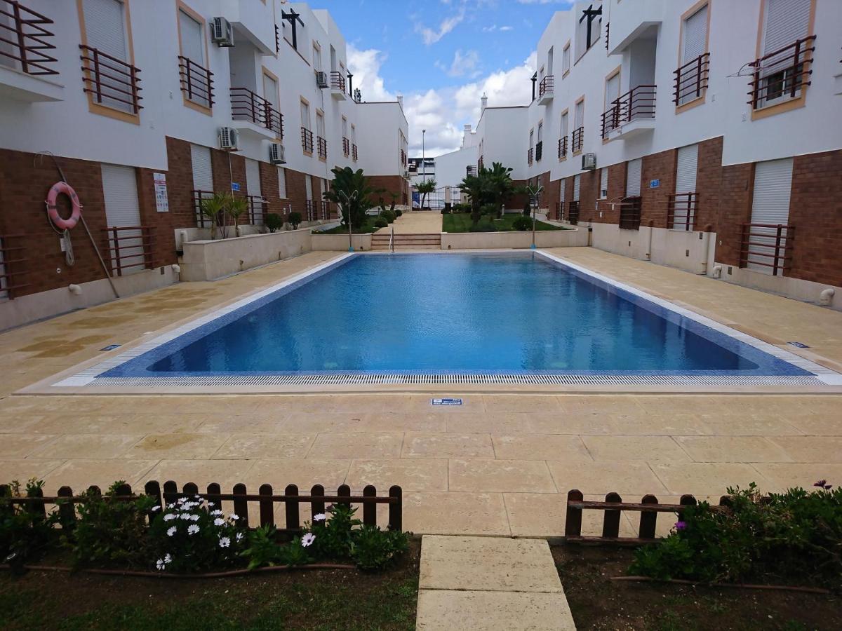 Cabanas de Tavira Gomeira, Bottom floor 2 bedroom apartment close to the ocean Cabanas De Tavira Exterior foto