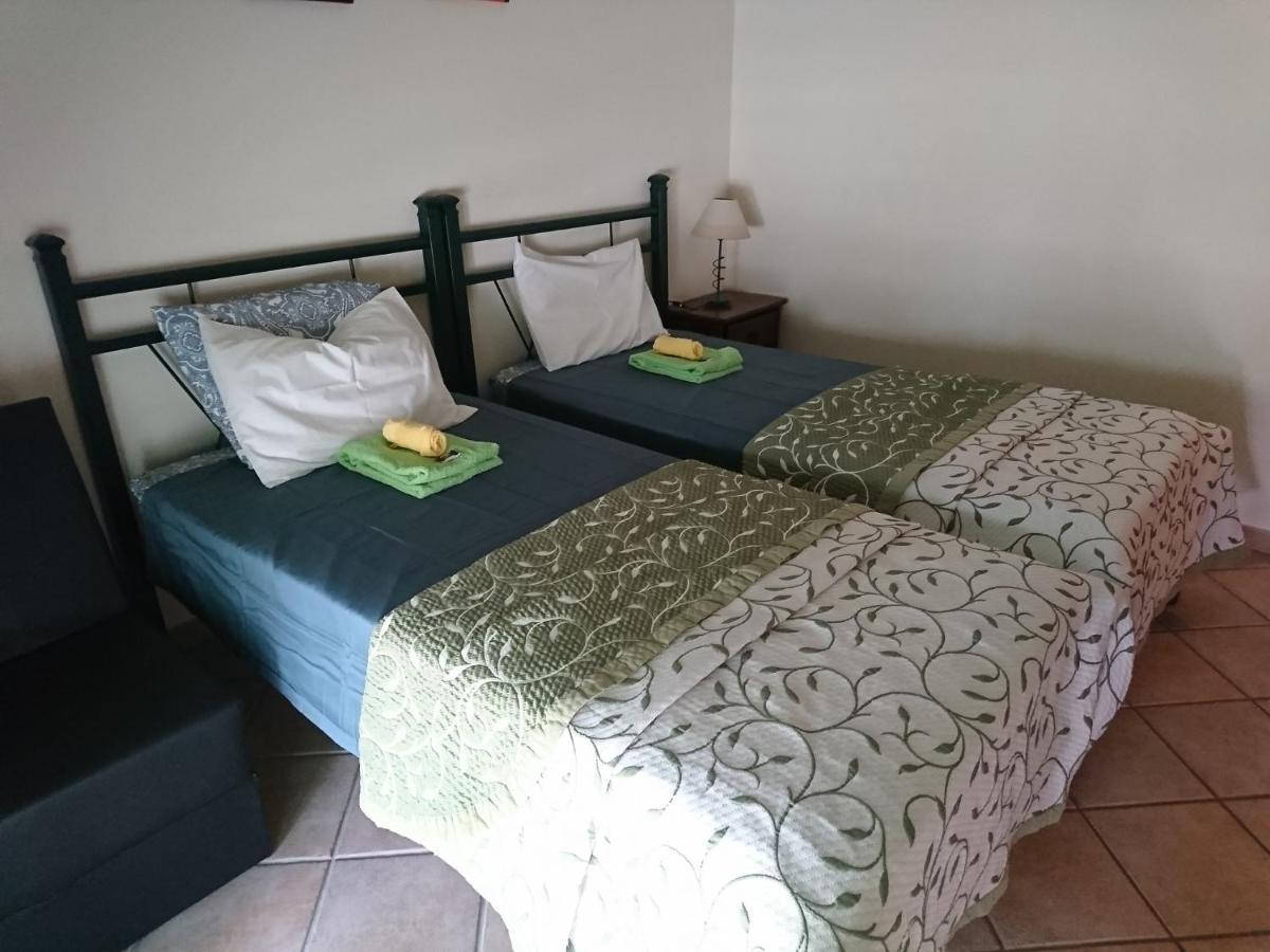 Cabanas de Tavira Gomeira, Bottom floor 2 bedroom apartment close to the ocean Cabanas De Tavira Exterior foto